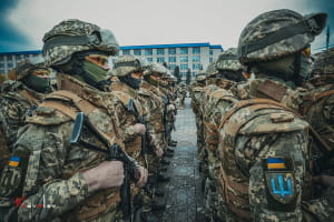 У Сєверодонецьку вперше за 30 років пройшов військовий парад – ФОТО