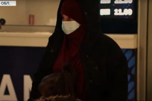 В Украину из лагеря беженцев в Сирии вернули крымчанку с четырьмя детьми