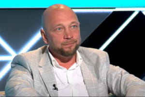 "Уряд повністю все провалив" – аналітик про вакцинацію від коронавірусу