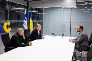 Порошенко взяв під опіку сім'ю затриманого окупантами кримського татарина Нарімана Джелялова