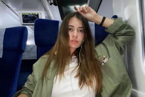 У Дніпрі ню-модель заявила про напад таксиста – водієві нібито не сподобалася поза пасажирки