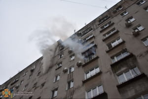 Эвакуировали людей и животных: в Одессе горела девятиэтажка