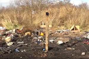 На Львівщині в наметі заживо згорів однорічний хлопчик: матері обрали запобіжний захід – сюжет