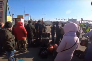 Фірми-шахраї, прикриваючись ліцензіями, ошукують українських заробітчан – розслідування