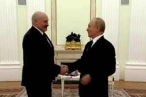 Власти Беларуси разрешили перевозить российские ракеты по своей железной дороге