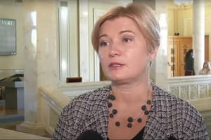 "Вовина тысяча": как народные избранники отнеслись к обещанному вознаграждению для вакцинированных – включение
