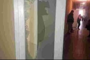 Розгромив відділення та напав на пацієнтів – на Львівщині психічно хворий чоловік увірвався в лікарню