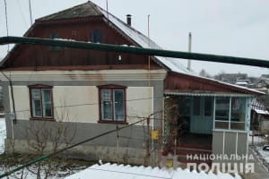 На Хмельниччині невістка до смерті забила свекруху шваброю