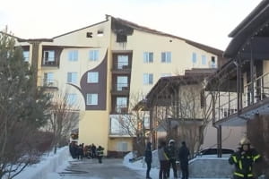 Вистрибували з вікон, рятуючись від вогню: що відомо про стан потерпілих унаслідок пожежі в готелі на Вінниччині
