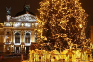 Фінальний прогноз погоди 2021-го: чи йтиме сніг на Новий рік та де буде плюсова температура
