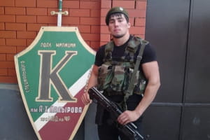 Офицер чеченского полка спецназа назвал российских военных оккупантами и свиньями