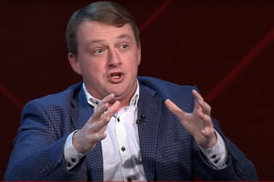 "Власть не понимает, пока с ней не заговорят матом" – эксперт про игнорирование западных заявлений о преследовании Порошенко