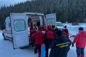 Під час сходження на Говерлу загинула туристка – впала в обрив