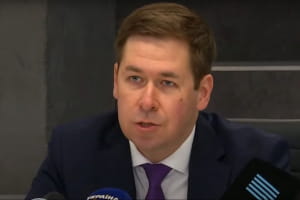 Апелляция по аресту имущества Порошенко: какие претензии у адвокатов – включение
