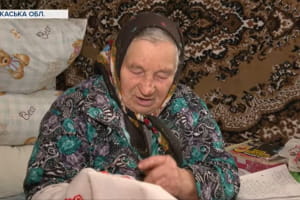 Колись було велике козацьке селище: історія єдиної жительки хутора Козорізи – 85-річної бабусі Лідії
