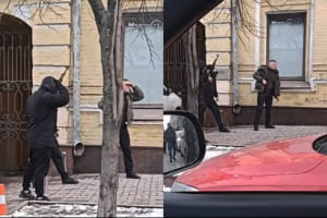 В Киеве произошла стрельба возле Главного управления СБУ