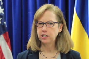 "Готували фейковий фільм": у посольстві США прокоментували плани РФ сфабрикувати привід для вторгнення в Україну