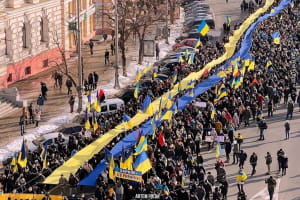 Несмотря на попытки запретить: в Харькове тысячи людей прошли "Маршем единства"