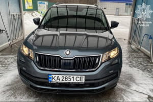 В Киеве полицейский автомобиль-"фантом" попал в первое ДТП