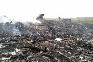Прем'єр Австралії вимагає від Росії повноцінної співпраці зі слідством у розслідуванні справи малазійського "Боїнга"