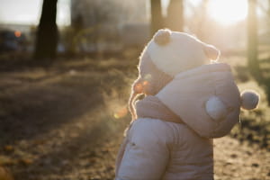 Штормова субота та холодно-сонячна неділя: якої погоди чекати на вихідних