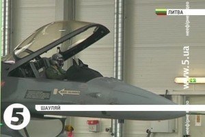 Авіація НАТО вчиться перехоплювати російські літаки