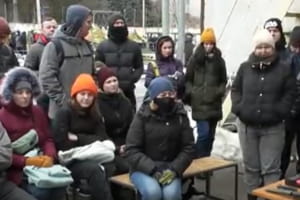 У Харкові провели відкритий вишкіл для цивільних: зібралися близько тисячі охочих – сюжет