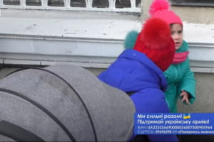 Приют, еда и одежда – как днепряне готовятся встречать переселенцев
