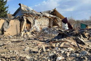 рашисти знову обстріляли Лисичанськ – чотири будинки зруйновано, щонайменше троє людей постраждали
