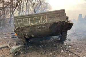 Була бронетехніка – тепер горілі бляшанки: 93-тя ОМБр показала, що залишилося від колони окупантів
