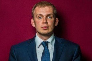Сербський уряд скасував рішення про надання громадянства Курченкові