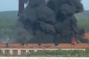 На росії продовжує палати: цього разу горить Загорський завод, де виробляють військову оптику