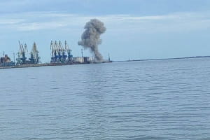 У порту окупованого Бердянська пролунали два вибухи