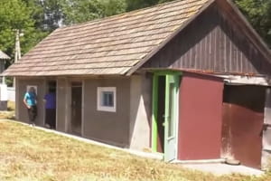 Родині загиблого морпіха подарували будинок: гроші на житло назбирали за 4 дні – сюжет