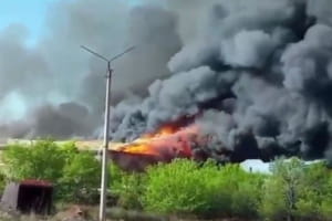 На росії знову палає – цього разу в Тиві – відео