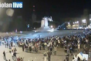 У Харкові повалили пам'ятник Леніну