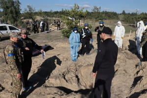 В Лимане эксгумировали первые 20 тел, среди погибших есть дети – видео 