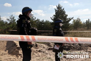 В освобожденном Лимане завершена эксгумация на месте крупнейшего массового захоронения