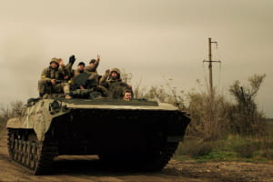 Новогригорівка була оточена росіянами із трьох сторін: будинки і дороги розбиті, жодної живої душі – сюжет