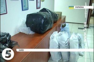 Волонтери передали допомогу школі-інтернату під Дебальцевим
