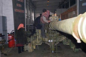 У Рівному продовжують відновлювати озброєння і військову техніку