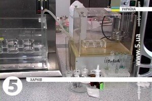 Харківські науковці винайшли препарат для дезінфекції ран у польових умовах