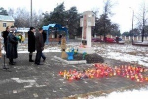 У Рівненській області відкрито пам'ятник Героям Небесної сотні
