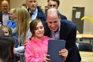 Принц Вільям приїхав до Польщі, аби зустрітися з українськими біженцями – сюжет