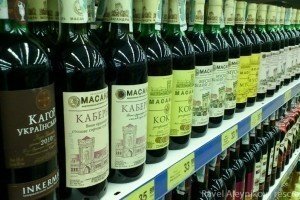 Винороби переносять виробництво з окупованого Криму на материкову Україну