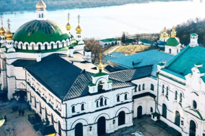 Вербна неділя: служба ПЦУ у Лаврі – трансляція