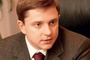 КВУ пропонує визнати недійсними вибори в "округах" Довгого і Звягільського