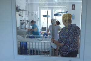 80% опіків тіла: лікарі борються за життя хлопчиків, які постраждали внаслідок вибуху нафтопродуктів – сюжет