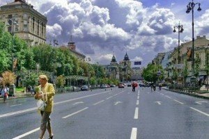 Земельні ділянки в столиці будуть передавати в оренду через аукціон