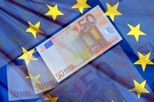 Єврокомісар Ган очікує допомоги для України у 500 млн євро